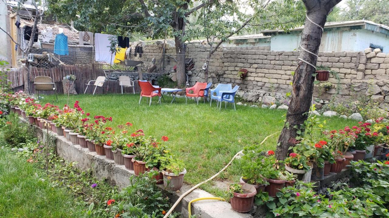 Sehrish Guest House Skardu Bagian luar foto